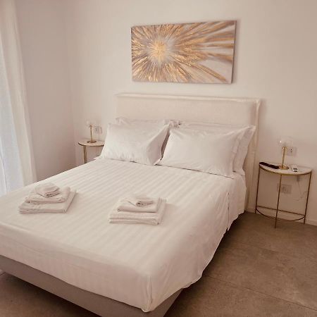 Sea Sense Suite 1 Бари Экстерьер фото